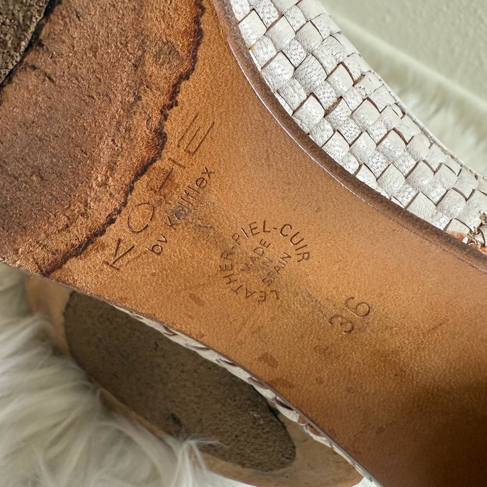 Kohe Woven Leather Boots - Picture 7 of 11